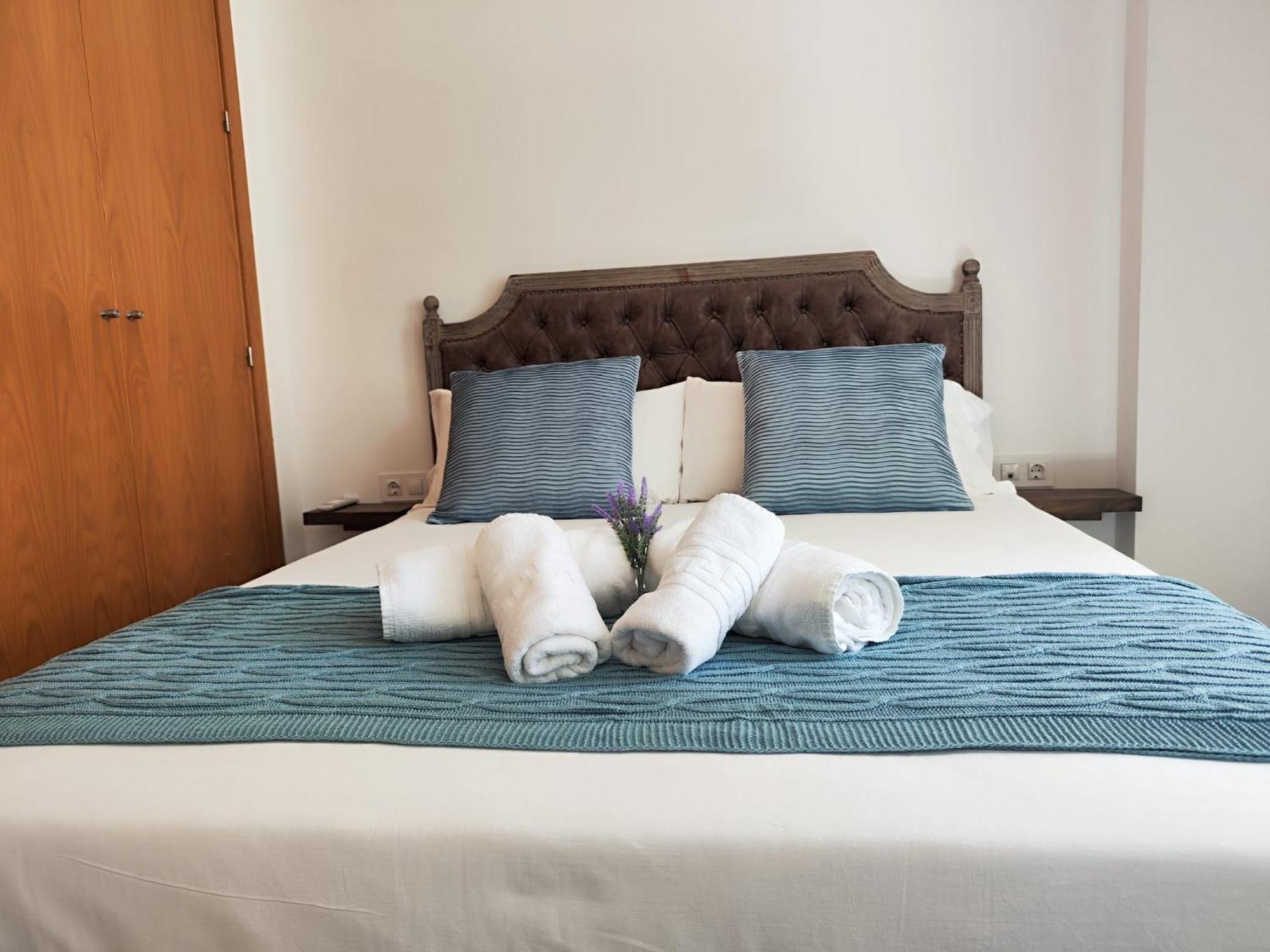 Suite Del Mercado Little Apartments Cádiz Exteriör bild