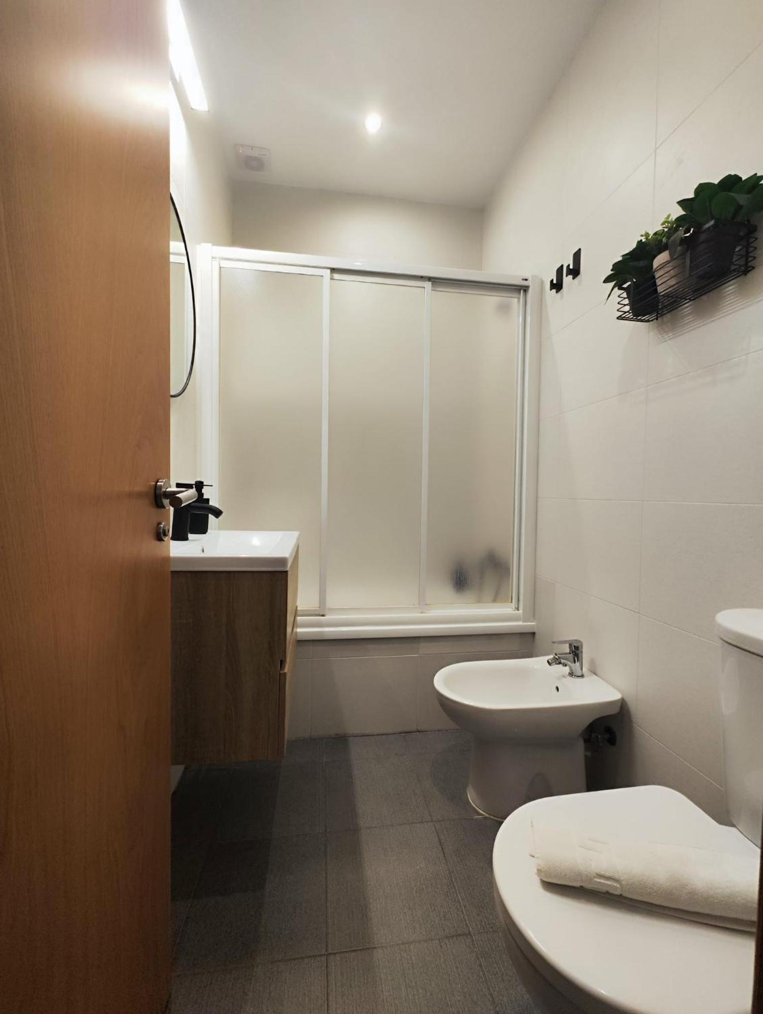 Suite Del Mercado Little Apartments Cádiz Exteriör bild